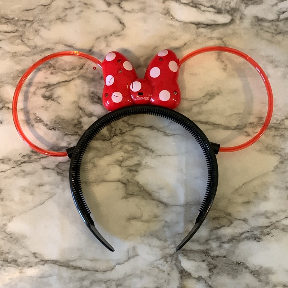 Disney Minnie Mouse Ears. - Picture 2 of 5